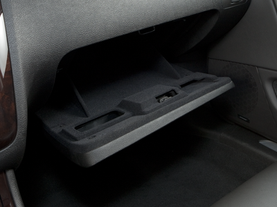 2010 Cadillac DTS Base