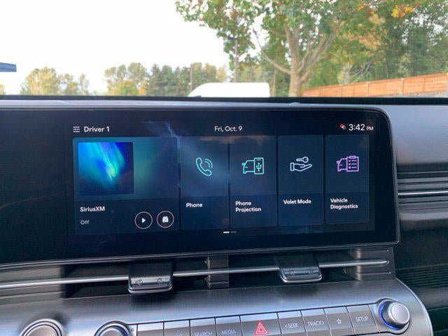 2027 Hyundai Kona SEL Premium AWD