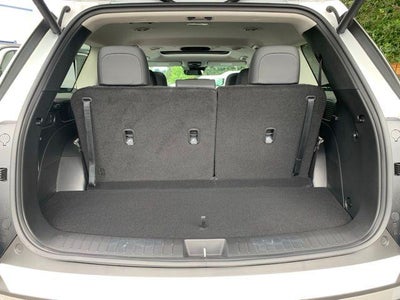 2026 Hyundai Palisade Hybrid SEL Premium 8P