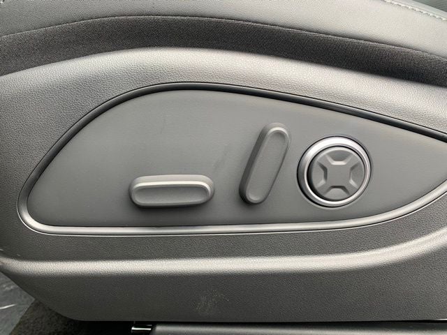 2026 Hyundai Palisade Hybrid SEL Premium 7 Passenger