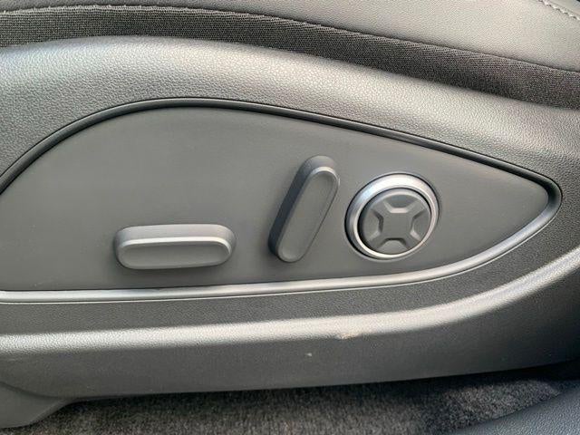 2026 Hyundai Palisade Hybrid SEL Premium 8P