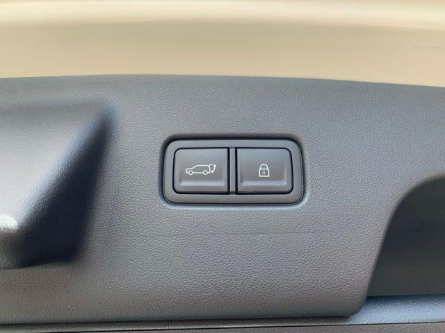 2026 Hyundai Palisade Hybrid SEL Premium 8P