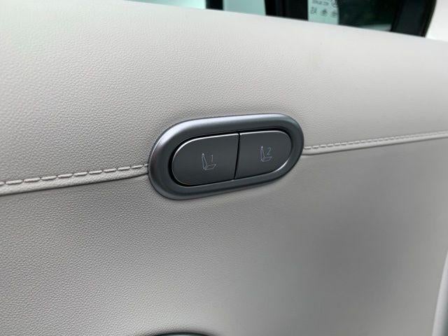 2027 Hyundai Palisade Hybrid Limited 7P