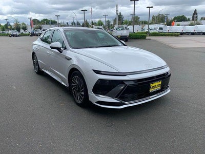 2026 Hyundai Sonata Hybrid Limited