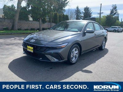 2026 Hyundai Elantra SE