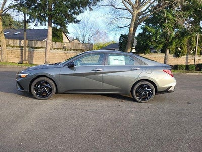 2026 Hyundai Elantra SEL Sport Premium