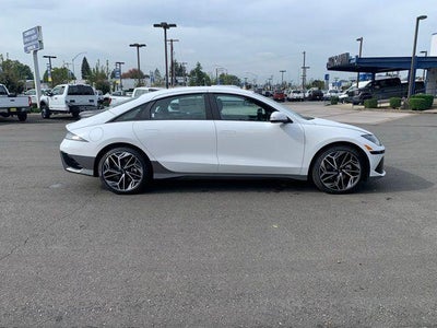 2025 Hyundai IONIQ 6 SEL