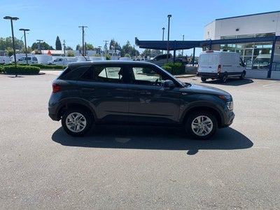2026 Hyundai Venue SE