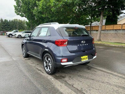 2026 Hyundai Venue SEL w/Two-Tone Roof