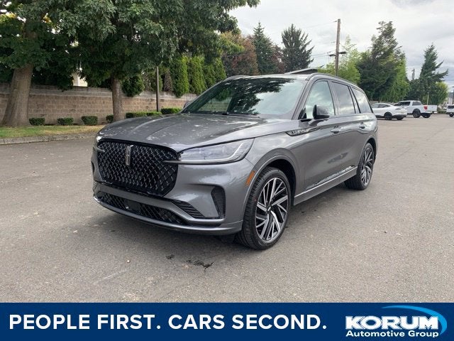 2027 Lincoln Aviator Black Label Premium