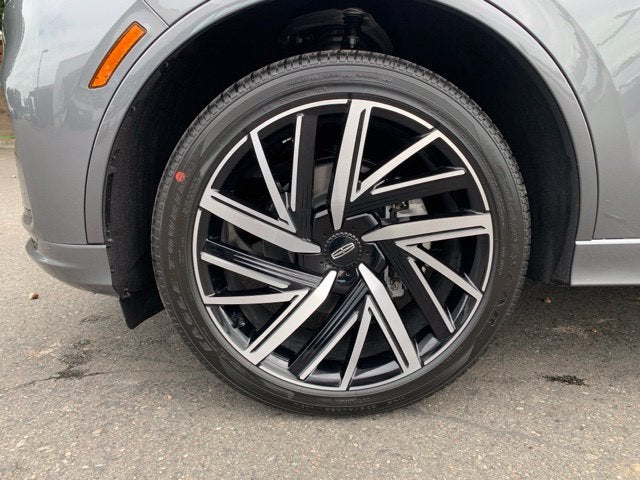 2027 Lincoln Aviator Black Label Premium