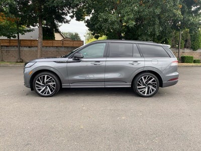 2027 Lincoln Aviator Black Label Premium