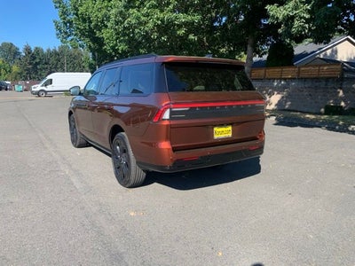 2027 Lincoln Navigator Reserve