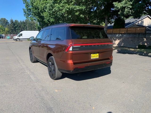 2027 Lincoln Navigator Reserve