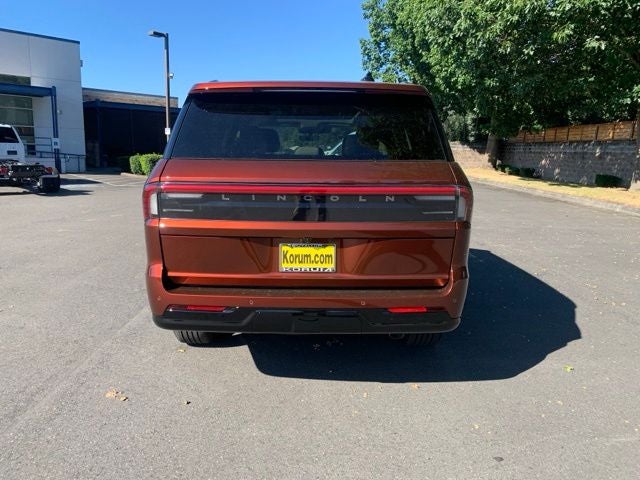 2027 Lincoln Navigator Reserve