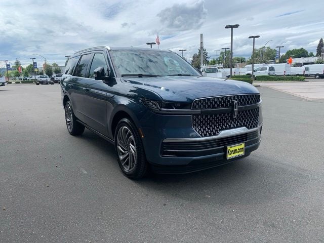 2027 Lincoln Navigator Reserve