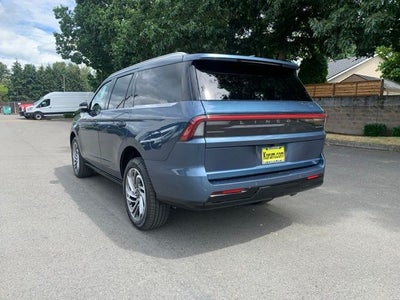 2027 Lincoln Navigator Reserve