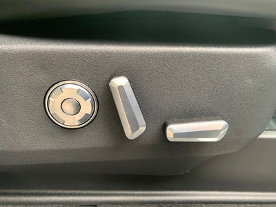 2027 Lincoln Navigator L Reserve