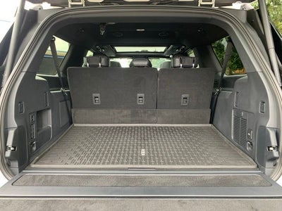 2027 Lincoln Navigator L Reserve