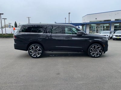 2026 Lincoln Navigator L Reserve