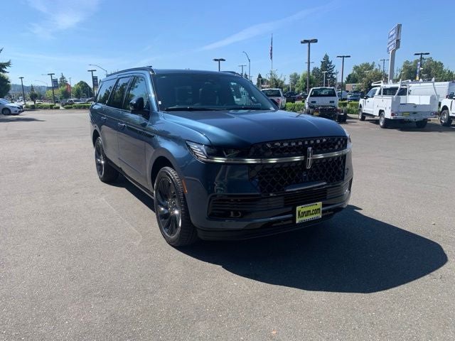 2027 Lincoln Navigator L Reserve
