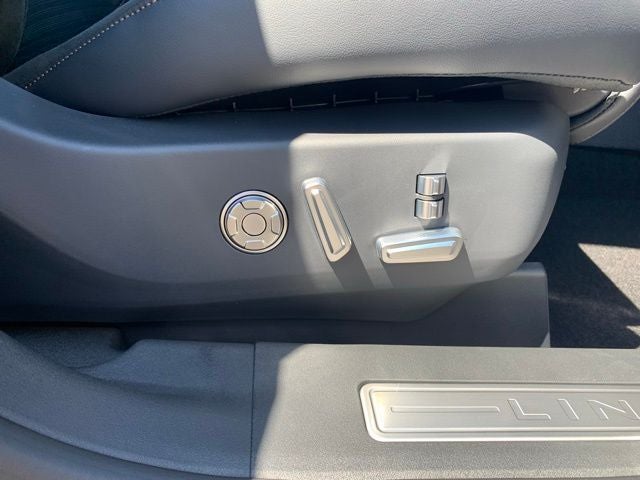 2025 Lincoln Nautilus Hybrid Reserve