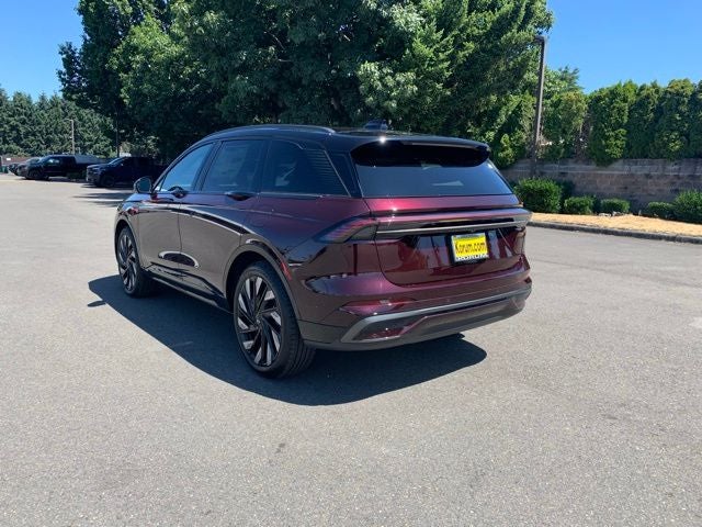 2025 Lincoln Nautilus Hybrid Reserve