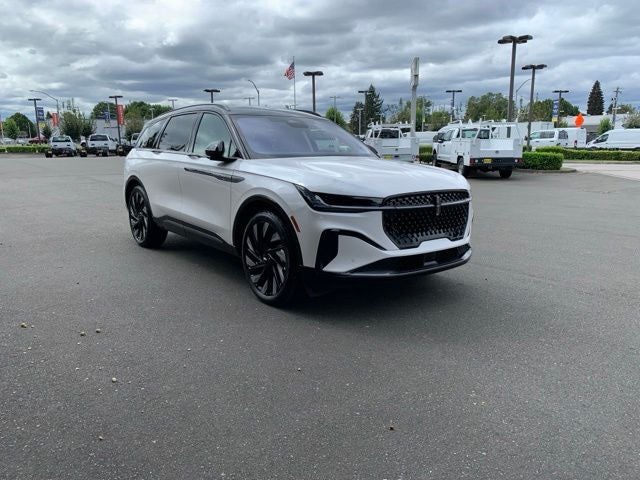 2026 Lincoln Nautilus Hybrid Reserve