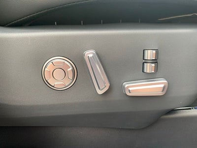 2025 Lincoln Nautilus Hybrid Reserve