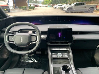2025 Lincoln Nautilus Hybrid Reserve