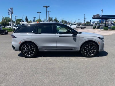 2026 Lincoln Nautilus Hybrid Reserve