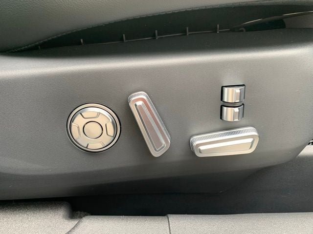 2025 Lincoln Nautilus Hybrid Reserve