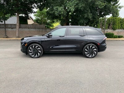 2025 Lincoln Nautilus Hybrid Reserve