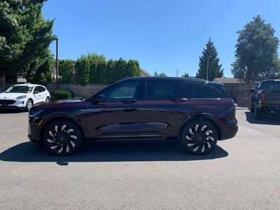 2025 Lincoln Nautilus Reserve