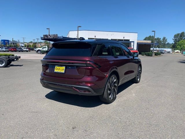 2025 Lincoln Nautilus Reserve