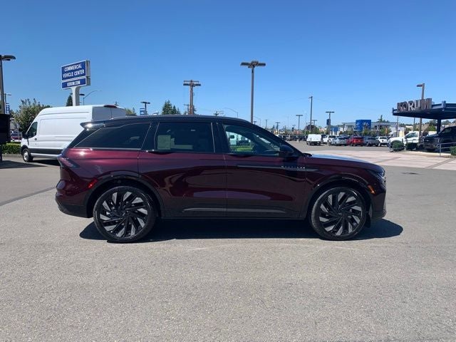 2025 Lincoln Nautilus Reserve