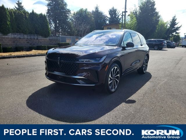 2025 Lincoln Nautilus Hybrid Black Label