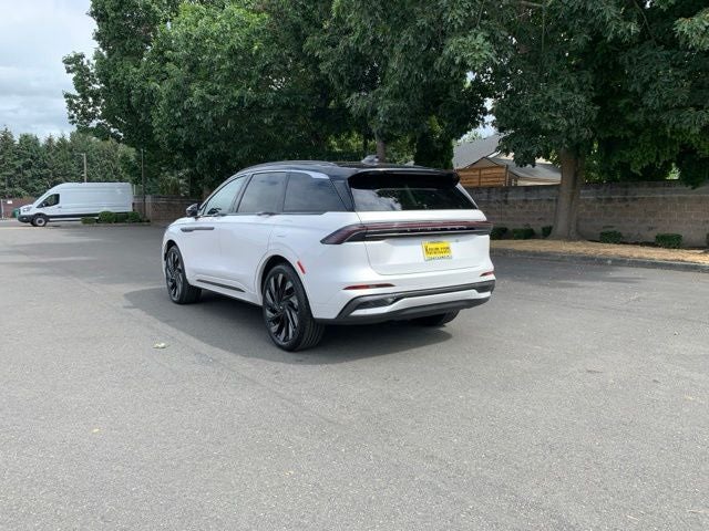 2026 Lincoln Nautilus Hybrid Black Label
