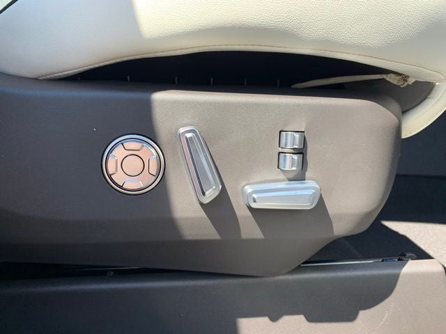 2025 Lincoln Nautilus Black Label