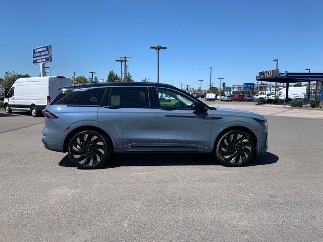 2025 Lincoln Nautilus Black Label