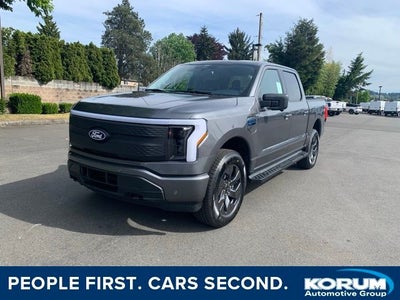 2025 Ford F-150 Lightning Flash