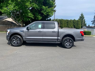 2025 Ford F-150 Lightning Flash