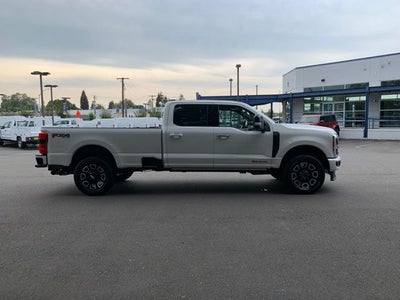 2026 Ford F-350SD Platinum