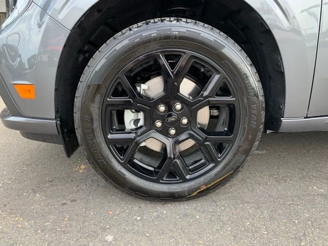 2025 Ford Maverick Lobo High