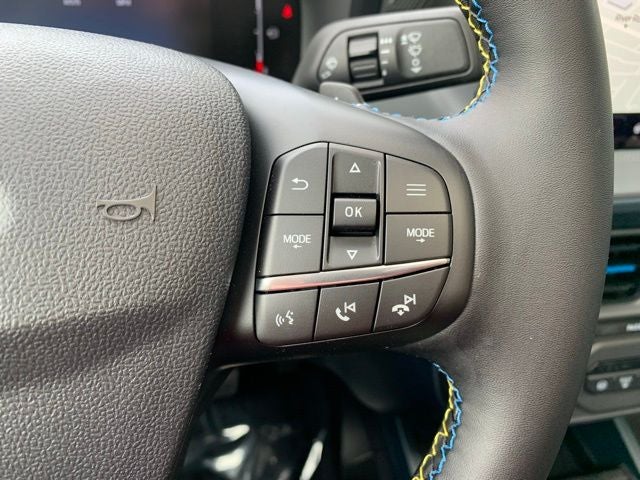 2025 Ford Maverick Lobo High