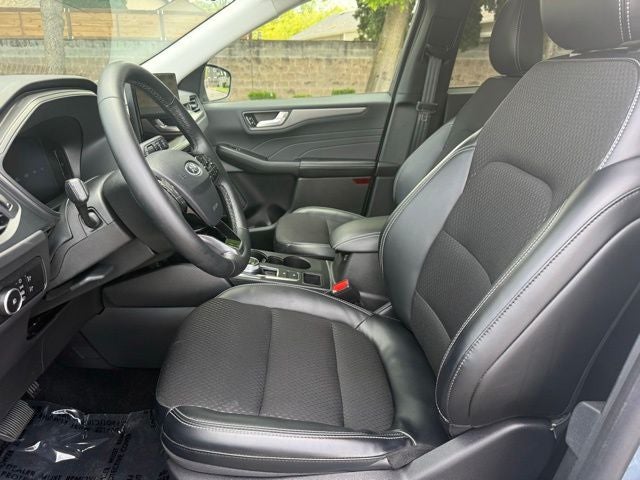 2025 Ford Escape Plug-In Hybrid Base