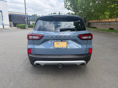 2025 Ford Escape Plug-In Hybrid Base