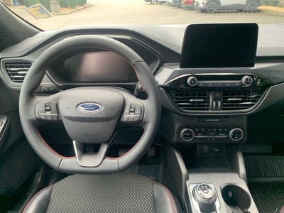 2025 Ford Escape Hybrid ST-Line