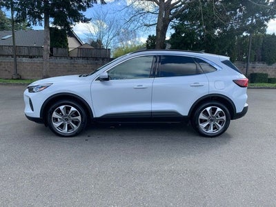 2025 Ford Escape Platinum