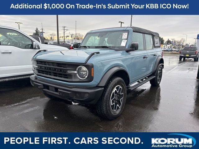 2023 Ford Bronco Base